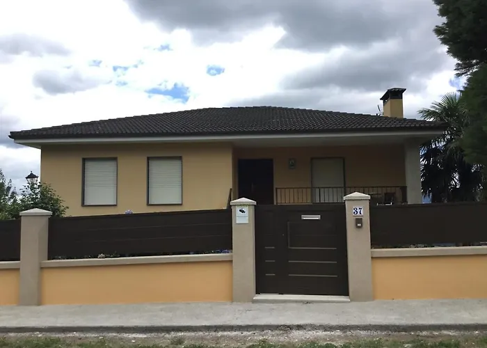 Casa Hipolito * A Estrada